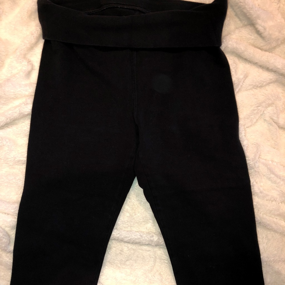 Black Capri Leggings